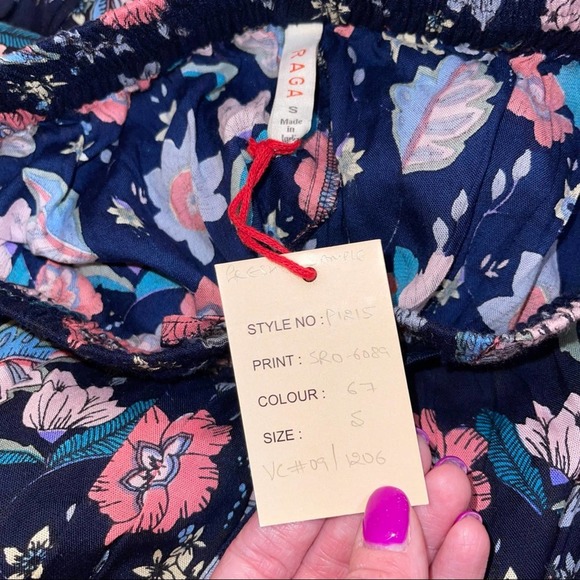 NWT RAGA Navy & Pink Floral Boho Palazzo Elastic Waist Pant Small - Picture 4 of 12